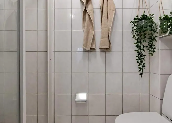 Bo I Bergens Eldste Smau Pa Nostet - Sentralt Og Rolig Apartmán Bergen